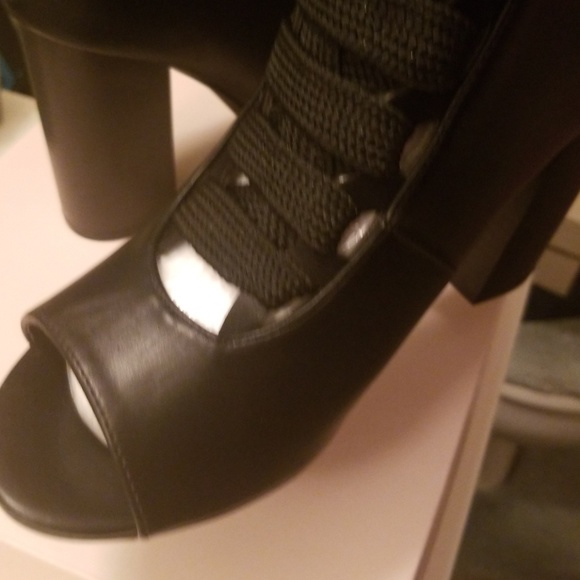 Booties - Picture 4 of 7